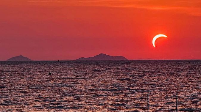 L'eclissi solare a Punta Ala, a Castiglione della Pescaia